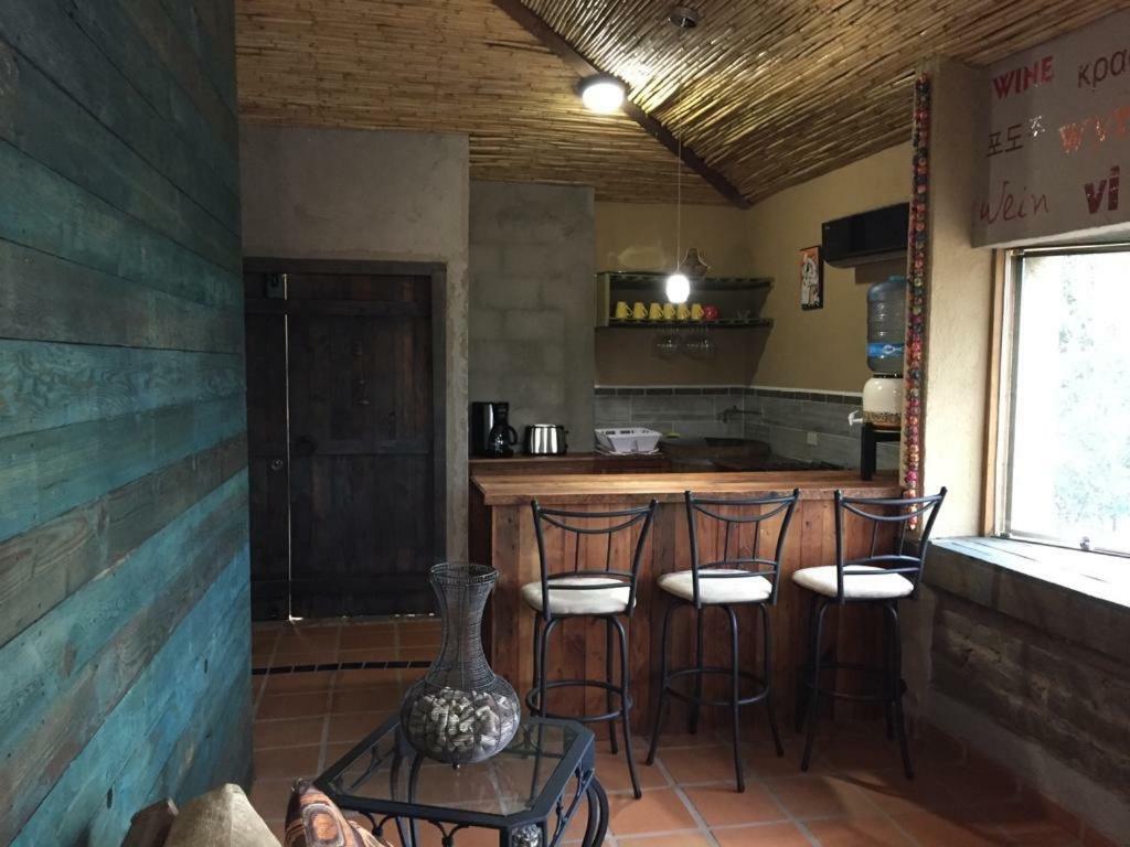 Guest House Nativo - Charming, Cozy & Affordable Valle de Guadalupe Buitenkant foto